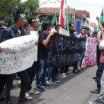 HMI Protes Rencana Pemerintah Naikkan Harga BBM