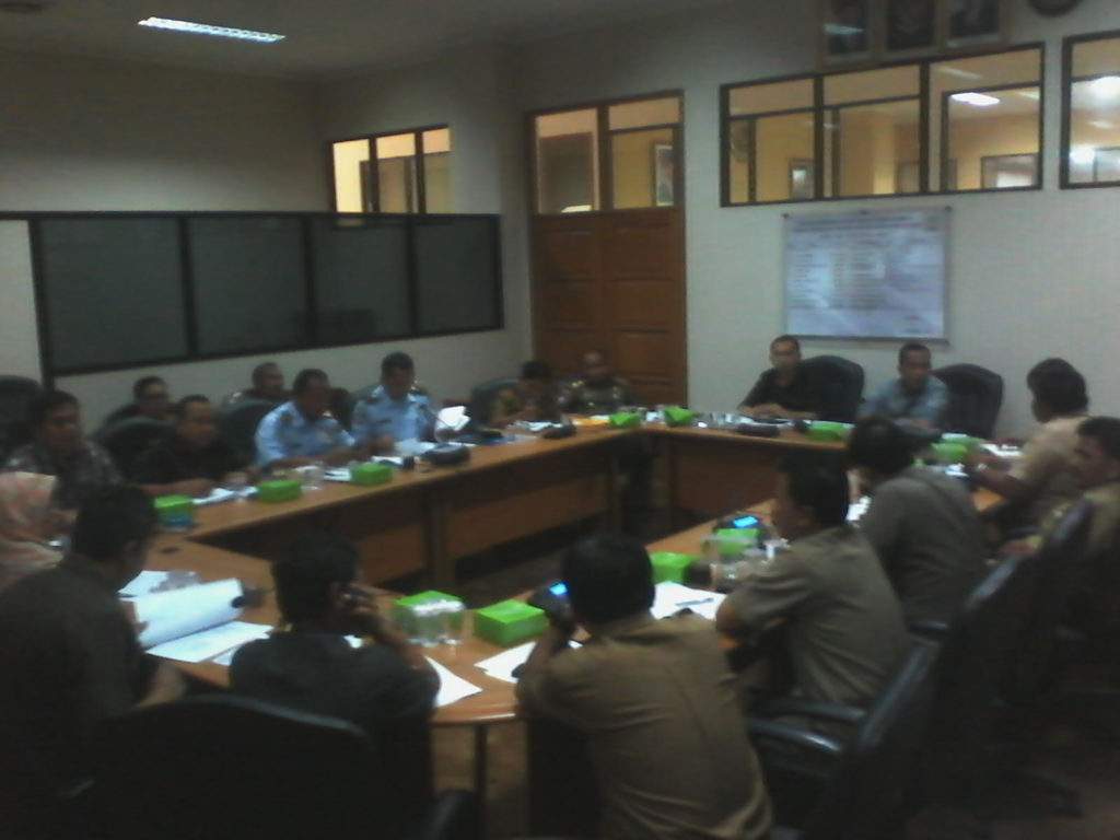 Langgar Aturan Keimigrasian, Ratusan TKA Disanksi Langgar Aturan Keimigrasian, Ratusan TKA Disanksi