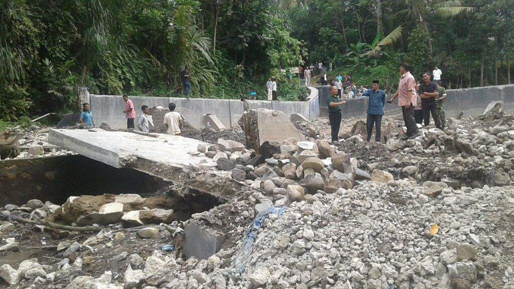 Proyek Embung Dibangun Asal-asalan, Belum Diresmikan Sudah Ambruk