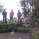 Warga Ciherang Gempar Penemuan Janin Bayi Mengambang Di Kolam