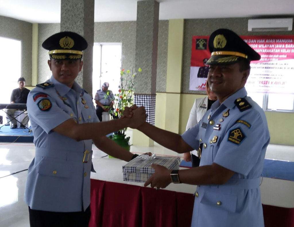 Kadek Anton Pimpin Lapas Kelas III Cikarang Kadek Anton Pimpin Lapas Kelas III Cikarang