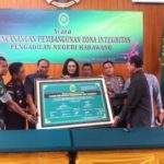 Basmi KKN, PN Karawang Teken Pakta Integeritas