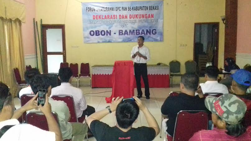 Dicuekin Pertahana, Puluhan Kader PAN Dukung "Obama" Di Pilkada Bekasi