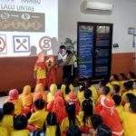 Siswa TK Islam Al Manshuriyah "Geruduk" Mapolrestro Bekasi