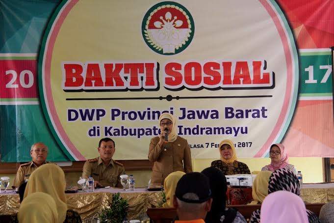 Darma Wanita Jabar Gelar Baksos untuk Korban Banjir