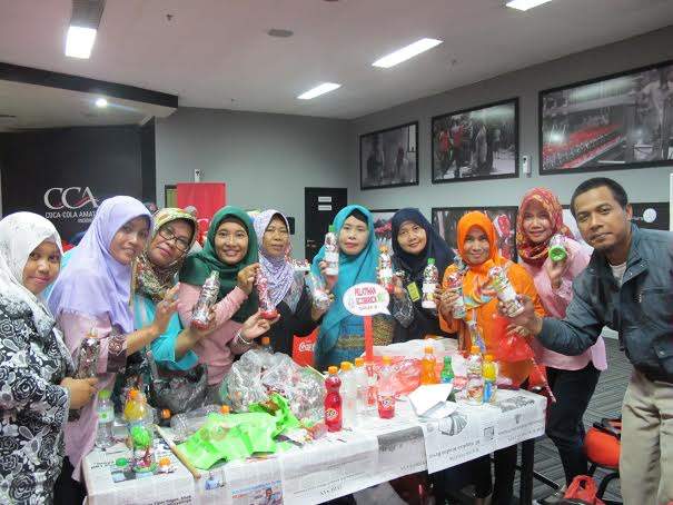 CCAI dan Forum Bank Sampah Helat Pelatihan Ecobrick CCAI dan Forum Bank Sampah Helat Pelatihan Ecobrick