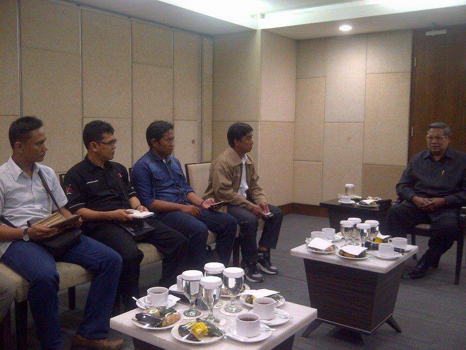 Mengintip Curhatan SBY Di Medsos, Ngeluh Atau Prihatin Sih Pak?