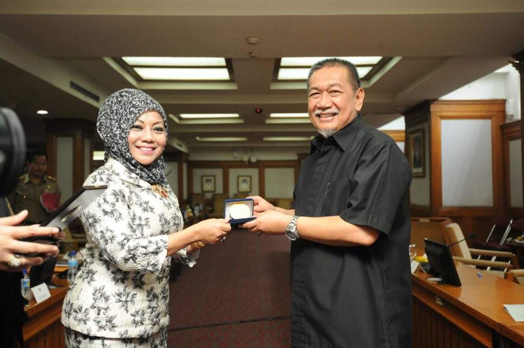 Tiga Daerah di Jabar Siap Laksanakan Pilkada Serentak 2017 Tiga Daerah di Jabar Siap Laksanakan Pilkada Serentak 2017