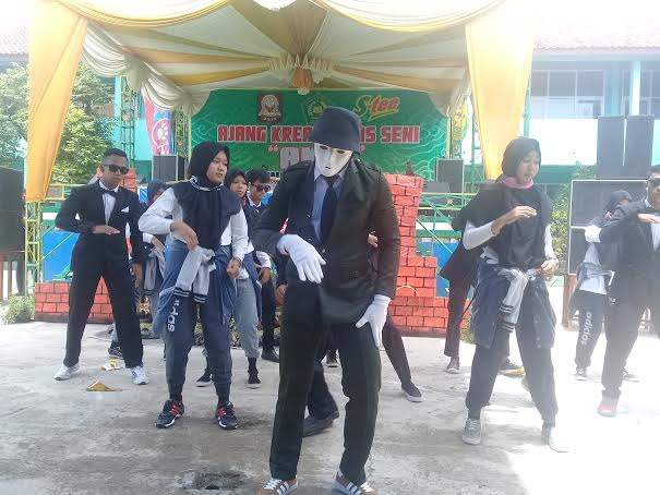 MAN 4 Cirebon Gelar Lomba Kreatifitas Seni