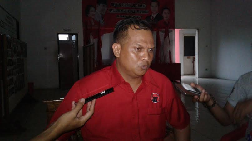Bupati Berkoar Soal Pengganti Gotas, Begini Kata Ketua DPRD Bupati Berkoar Soal Pengganti Gotas, Begini Kata Ketua DPRD