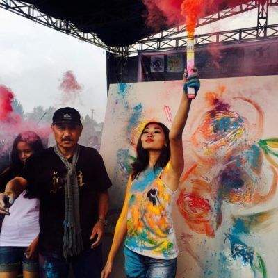 Spektakuler! Teddy Suchyar Gunakan Model Untuk Media Lukis Spektakuler! Teddy Suchyar Gunakan Model Untuk Media Lukis