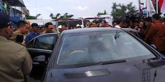 Jagat Nusantara Geger Gara-gara Jokowi Semobil Dengan Ahok Jagat Nusantara Geger Gara-gara Jokowi Semobil Dengan Ahok