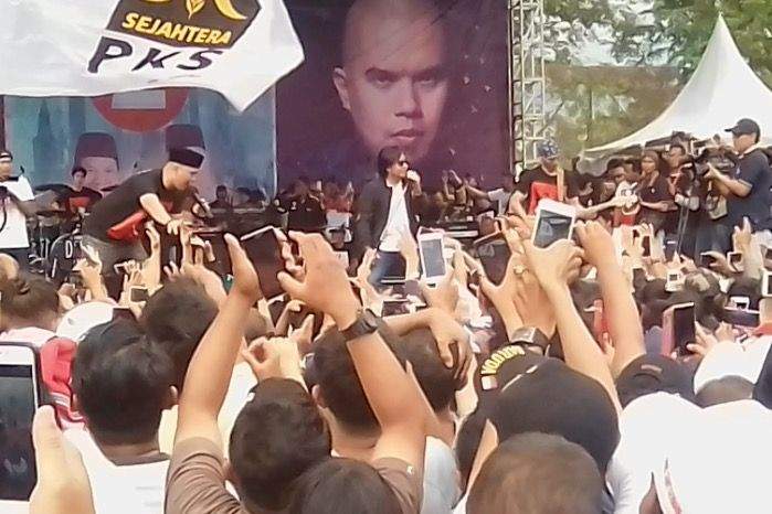 Kampanye Akbar, Ahmad Dhani Konser Bareng Artis Besutannya