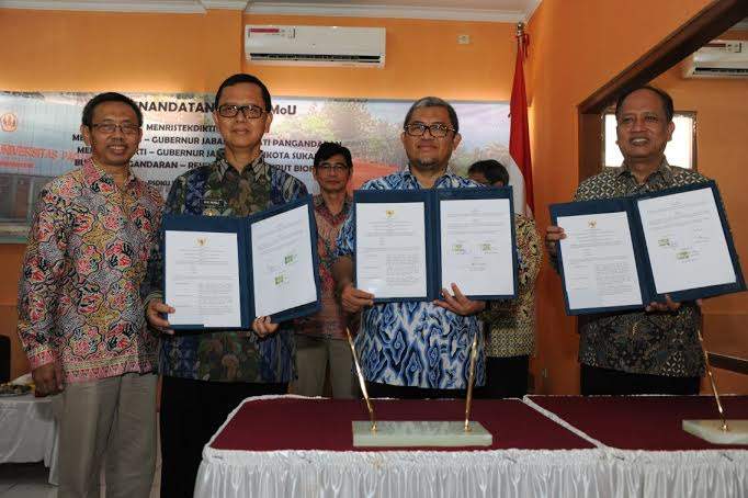 Menristekdikti - Gubernur Jabar Teken MoU PSDKU Unpad dan IPB Menristekdikti - Gubernur Jabar Teken MoU PSDKU Unpad dan IPB