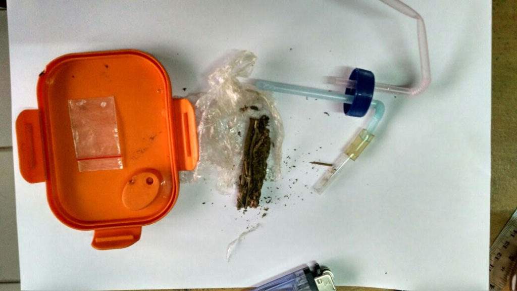 Bawa Sabu Dan Ganja, Pria Ini Diciduk Polisi Di Pom Bensin Bawa Sabu Dan Ganja, Pria Ini Diciduk Polisi Di Pom Bensin