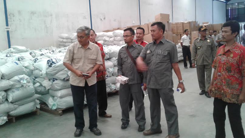 "Dosa Besar" Produsen Air Minum Viola Terbongkar Saat Disidak Dewan "Dosa Besar" Produsen Air Minum Viola Terbongkar Saat Disidak Dewan