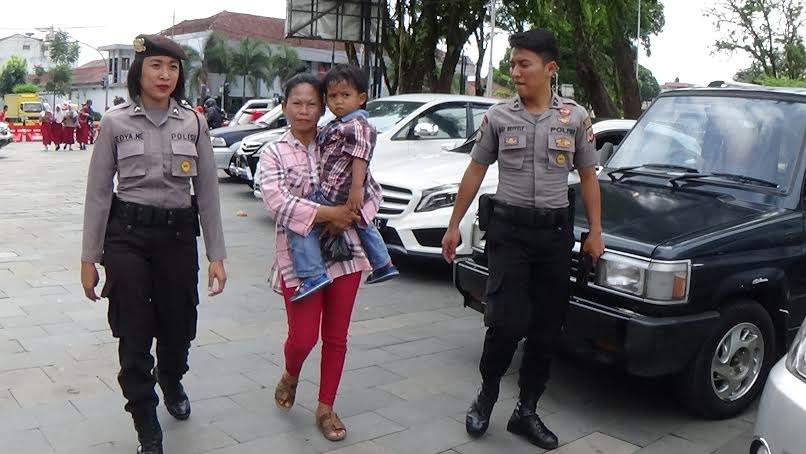 Isu Penculikan Meradang, Polres Tasik Kota Gencarkan Razia Di Titik Rawan Isu Penculikan Meradang, Polres Tasik Kota Gencarkan Razia Di Titik Rawan