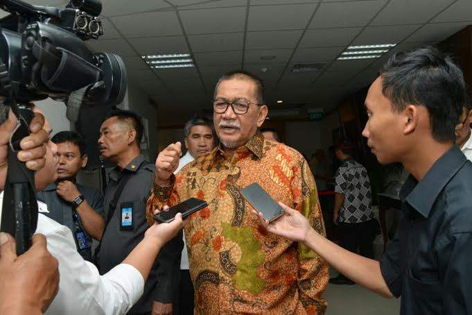 Teken Hibah Pascabencana, Demiz: Pencairan Dana Bantuan Jangan Terhambat Aturan!