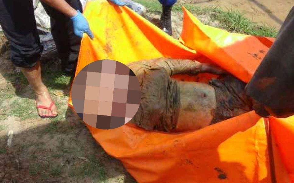 Mayat Pria Sudah Membengkak Ditemukan Di PLTU 1 Cirebon Mayat Pria Sudah Membengkak Ditemukan Di PLTU 1 Cirebon