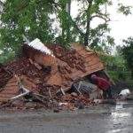 Tiga Kecamatan Disapu Puting Beliung, Atap Rumah Beterbangan