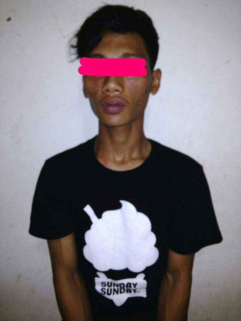 Bawa 47 Empel Ganja, Pria Asal Karawang Dibekuk Polisi Di Cikarang Bawa 47 Empel Ganja, Pria Asal Karawang Dibekuk Polisi Di Cikarang