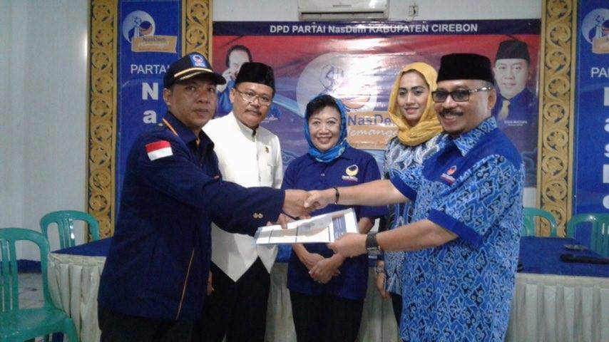 Isra Mi'raj, Bos Nasdem Daftar Bacabup Cirebon Isra Mi'raj, Bos Nasdem Daftar Bacabup Cirebon