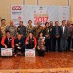 Aher Terima Penghargaan Gubernur Peduli Olahraga dari Siwo PWI Pusat