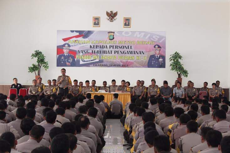 Polrestro Bekasi Turut Amankan Pilkada DKI