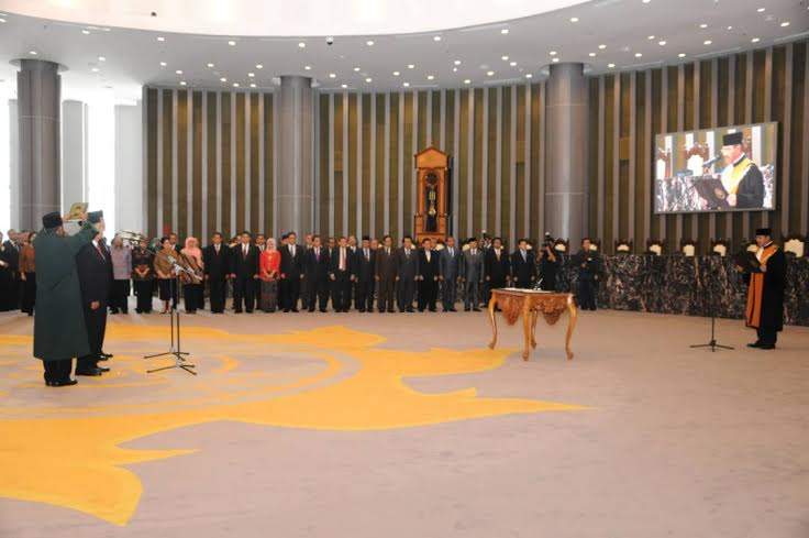 Gubernur Hadiri Upacara Pengucapan Sumpah Jabatan Ketua dan Wakil Ketua BPK RI