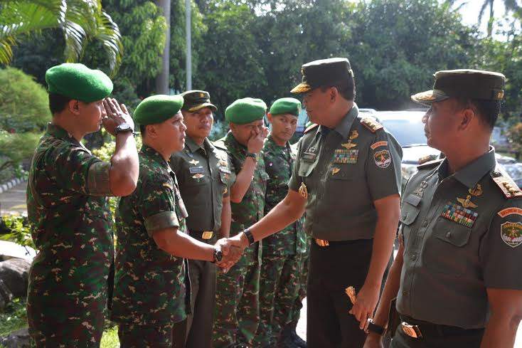 Pangdam Jayakarta Berikan Arahan Kepada Perwira Korem 051/Wkt