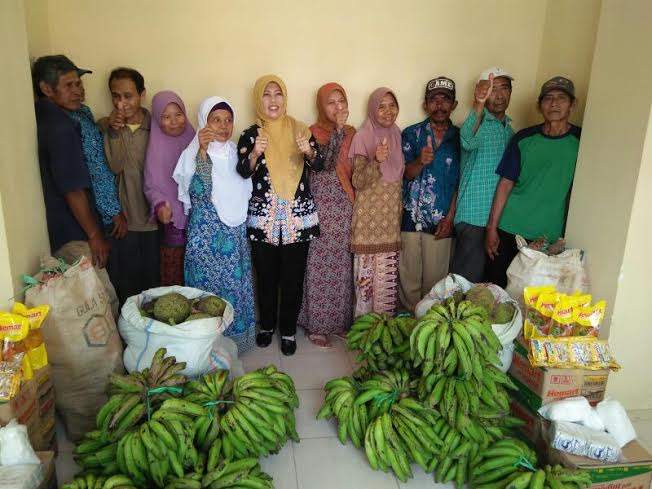 Dinsos Bekali Pelatihan Korban Trafficking dan Lansia Dinsos Bekali Pelatihan Korban Trafficking dan Lansia