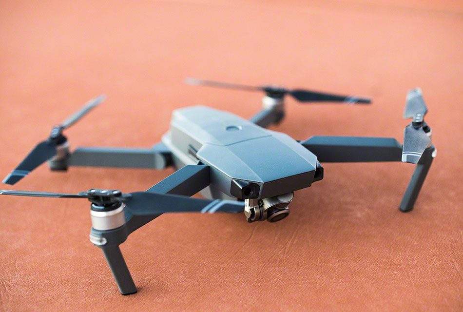 DJI Berencana Akan Luncurkan Pesawat Nirawak Yang Lebih Kecil Dari Mavic Pro DJI Berencana Akan Luncurkan Pesawat Nirawak Yang Lebih Kecil Dari Mavic Pro