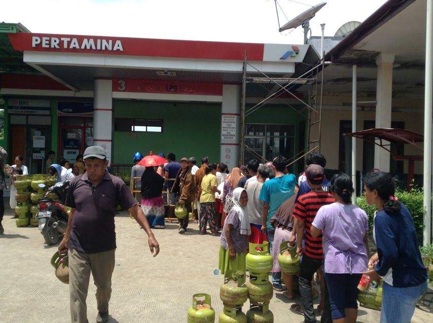 Harga Elpiji Melon Di Babakan Rp 25 Ribu, Warga: Ini Mirip Jaman Kompeni