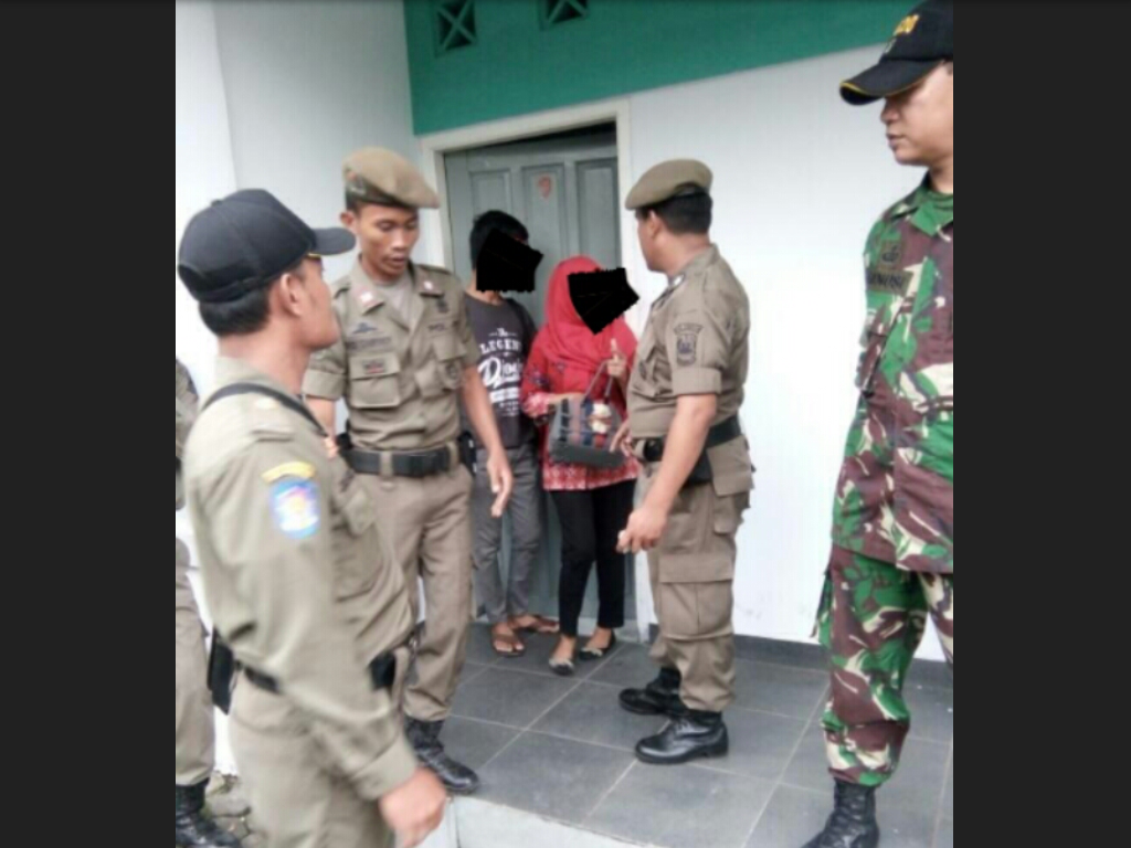 Ngamer Siang Bolong, 12 Pasang Digaruk Satpol PP Kab Cirebon