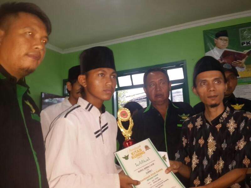 35 Santri Karawang Ikut Musabaqoh Kitab Kuning