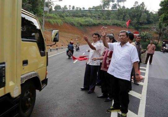 Jalan Rusak, Begini Renstra DBMTR Jabar Sambut Mudik Lebaran 2017 Jalan Rusak, Begini Renstra DBMTR Jabar Sambut Mudik Lebaran 2017