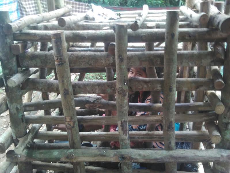 Ini Cara Polsek Gunungtanjung Tangani Warga Sakit Jiwa