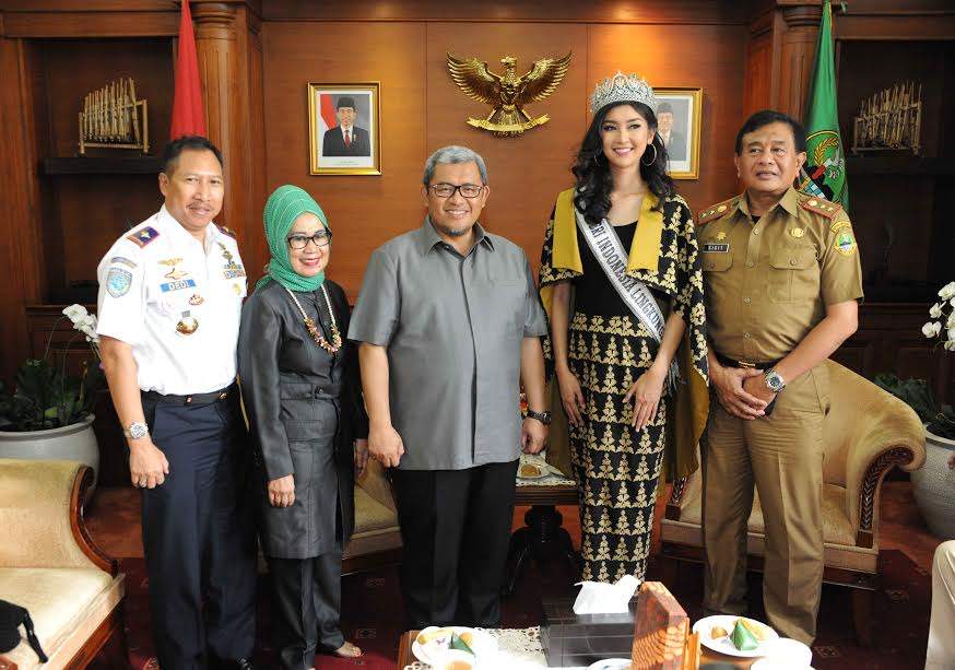 Aher Dorong Runner Up 1 Puteri Indonesia 2017 Asal Jawa Barat, Kampanyekan Nilai Cinta Lingkungan