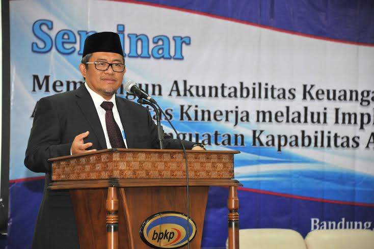 Aher Minta Dana Desa Diawasi Ketat Aher Minta Dana Desa Diawasi Ketat