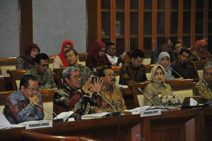 Aher Usul Pencairan DAK Kesehatan Dalam Dua Tahap Aher Usul Pencairan DAK Kesehatan Dalam Dua Tahap