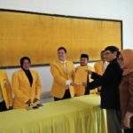 Kembalikan Berkas Bacabup, Dadang "Ngarep" Rekom Golkar & Demokrat