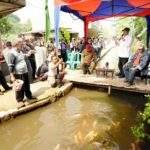 Eco-Village, Warga Bendungan Panen Ikan Dari Selokan