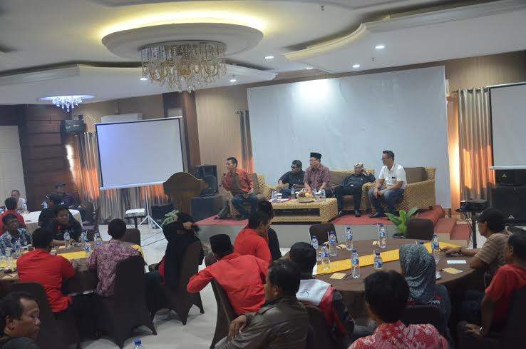 Rakhmat Dapat Dukungan 32 PAC PDIP