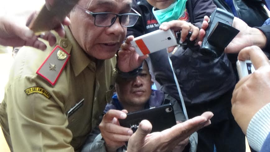 Saat Sidak Dadakan Gudang Bulog, Polisi & Pemkot Temukan Beras Berkutu
