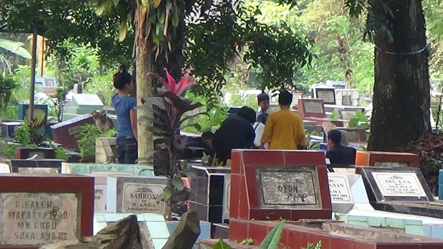 Umat Islam Sambut Ramadhan Dengan Tradisi Masing-masing Umat Islam Sambut Ramadhan Dengan Tradisi Masing-masing