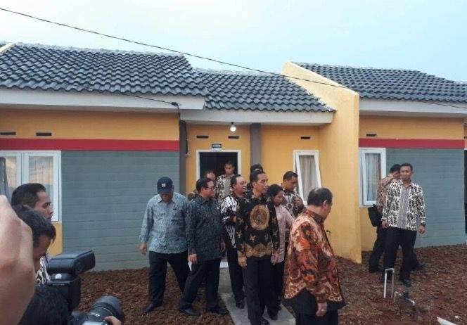 Jokowi Resmikan Rumah Bersubsidi Di Cikarang