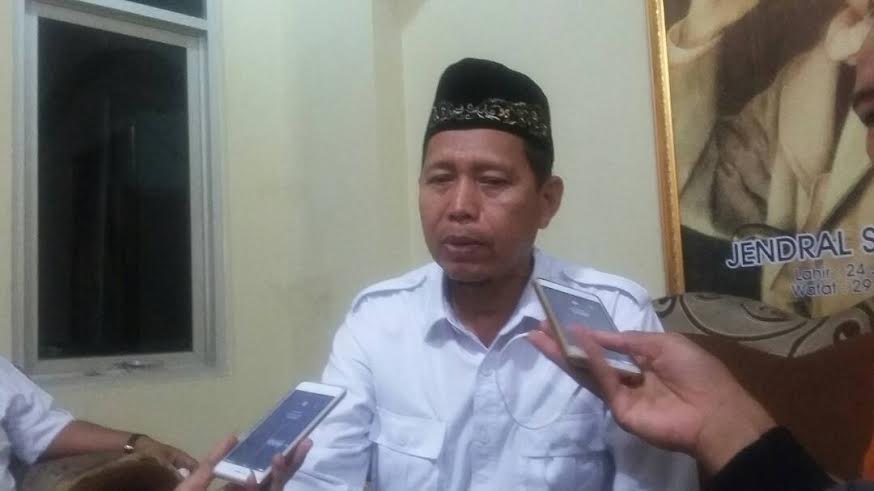 Wakil Ketua Komisi IV DPRD Jabar Meminta Dinas ESDM Polisikan Penambang Ilegal Wakil Ketua Komisi IV DPRD Jabar Meminta Dinas ESDM Polisikan Penambang Ilegal
