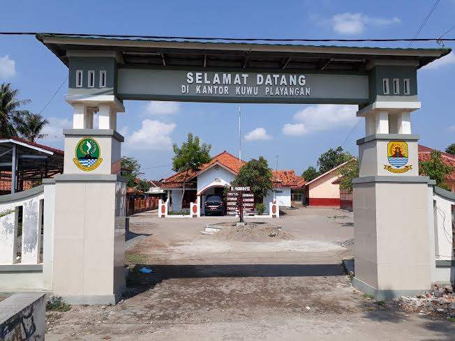 Desa Playangan Percantik Diri Dengan DD