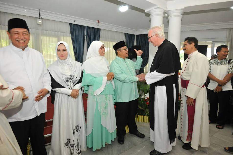 Ribuan Warga Hadiri Open House Gubernur Jabar