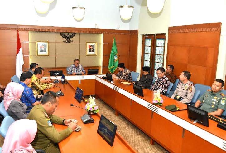 Walikota Cimahi Diberhentikan Sementara